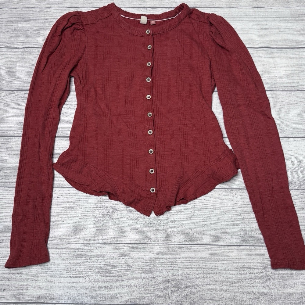 Anthropologie Pilcro Ribbed Henley Top Puff Sleeve Size XS Red Rust